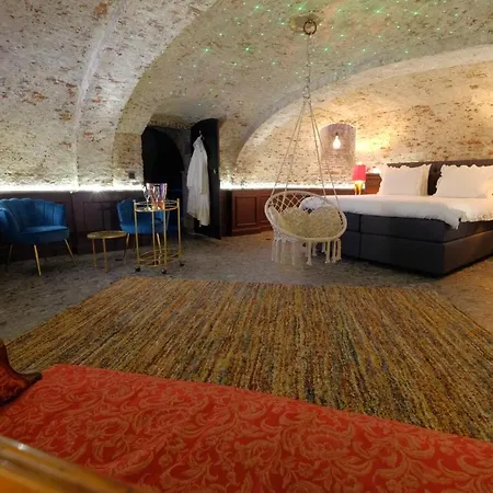 Bed & Breakfast Secret Jacuzzi - Parking Prive Gratuit Mons