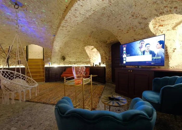 Secret Jacuzzi - Parking Privé Gratuit Mons